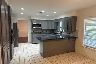 2803 Hubbard Cir, Austin, TX 78746 - Photo 1