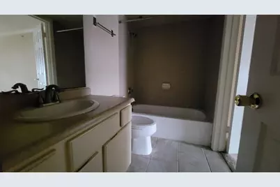 501 W 26th Street #120, Austin, TX 78705 - Photo 5