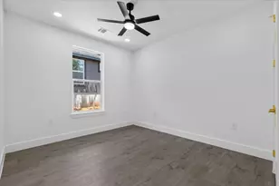 112 N Pohakea Dr, Bastrop, TX 78602 - Photo 21