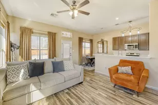 320 Kaanapali Ln, Bastrop, TX 78602 - Photo 15