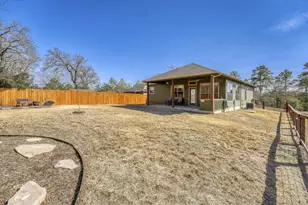 320 Kaanapali Ln, Bastrop, TX 78602 - Photo 25
