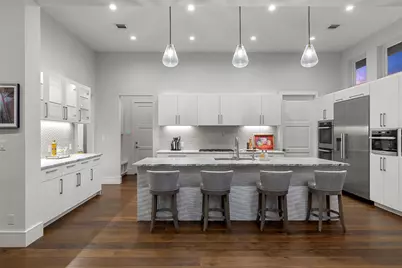 8317 Carranzo Drive, Austin, TX 78735 - Photo 9