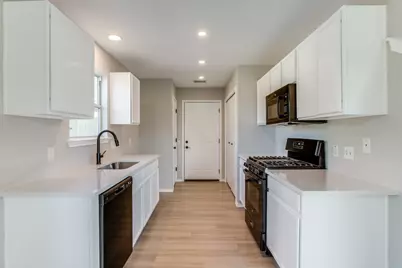 13145 Briarcreek Loop, Manor, TX 78653 - Photo 15