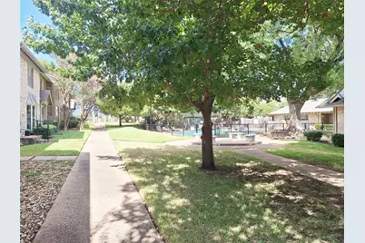 1839 Coronado Hills Drive, Austin, TX 78752 - Photo 33