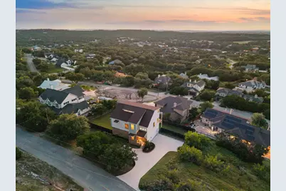 406 Rogart Drive, Spicewood, TX 78669 - Photo 31