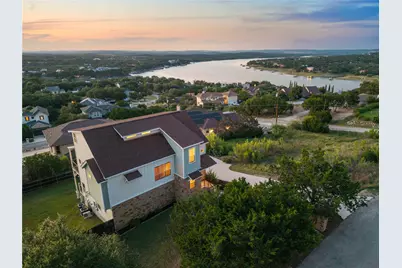 406 Rogart Drive, Spicewood, TX 78669 - Photo 23