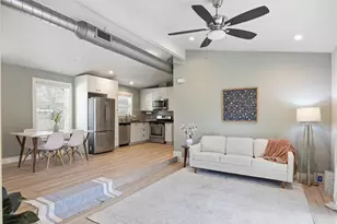 5704 Gloucester Ln, Austin, TX 78723 - Photo 15