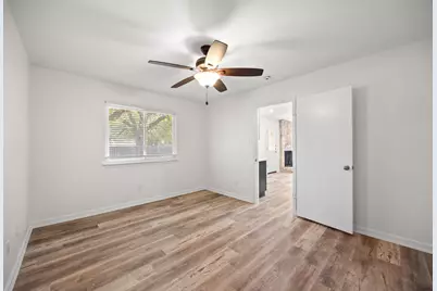 5812 Avery Island Avenue, Austin, TX 78727 - Photo 19