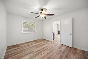 5812 Avery Island Ave, Austin, TX 78727 - Photo 19