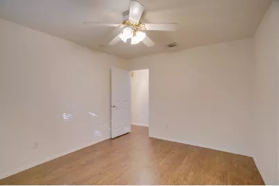 7100 Barnsdale Way, Austin, TX 78745 - Photo 11