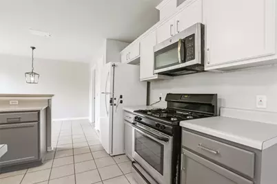 607 Sparkling Brook Lane, Leander, TX 78641 - Photo 7