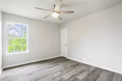 607 Sparkling Brook Lane, Leander, TX 78641 - Photo 19