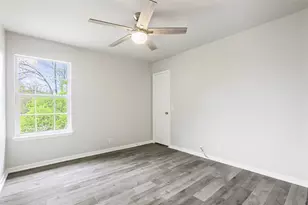 607 Sparkling Brook Ln, Leander, TX 78641 - Photo 19