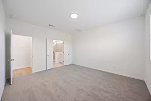 195 Hornet St, Elgin, TX 78621 - Photo 15