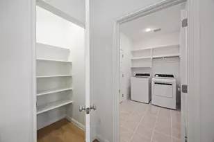 195 Hornet St, Elgin, TX 78621 - Photo 9