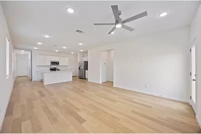 195 Hornet Street, Elgin, TX 78621 - Photo 13