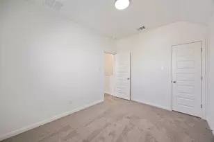195 Hornet St, Elgin, TX 78621 - Photo 23