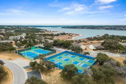 416 Venture Boulevard S, Point Venture, TX 78645 - Photo 31