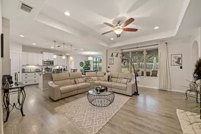 416 Venture Boulevard S, Point Venture, TX 78645 - Photo 5