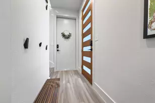 2703 E 3rd St, Austin, TX 78702 - Photo 7