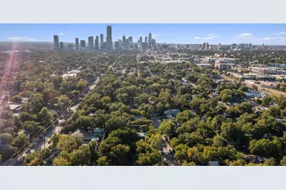 2703 E 3rd Street #2, Austin, TX 78702 - Photo 3