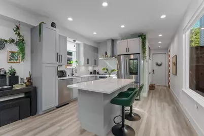 2703 E 3rd Street #2, Austin, TX 78702 - Photo 9