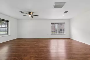7658 Marble Ridge Dr, Austin, TX 78747 - Photo 13