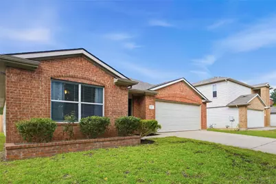 664 Hometown Parkway, Kyle, TX 78640 - Photo 3