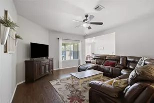 664 Hometown Pkwy, Kyle, TX 78640 - Photo 5