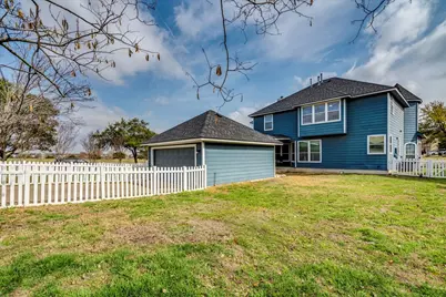 1077 Fairway, Kyle, TX 78640 - Photo 33