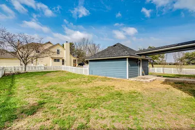 1077 Fairway, Kyle, TX 78640 - Photo 35