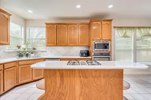 1077 Fairway, Kyle, TX 78640 - Photo 15