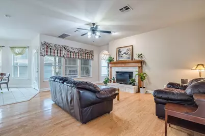 1077 Fairway, Kyle, TX 78640 - Photo 7