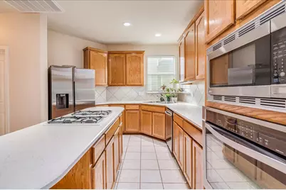 1077 Fairway, Kyle, TX 78640 - Photo 13