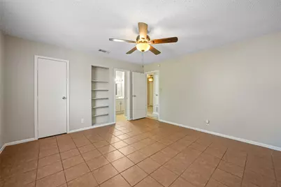 2706 Little Valley Cv #B, Austin, TX 78741 - Photo 11