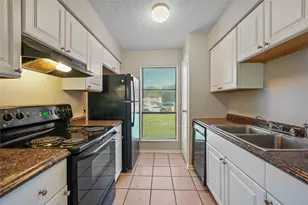 2706 Little Valley Cove, Austin, TX 78741 - Photo 3