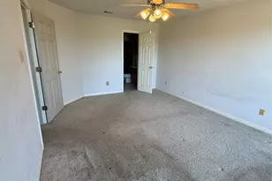 101 Quarterhorse Ct, Liberty Hill, TX 78642 - Photo 33