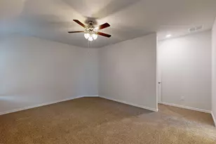 241 Dora Dr, Killeen, TX 76542 - Photo 13