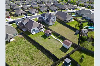 309 Baxendale Street, Hutto, TX 78634 - Photo 3