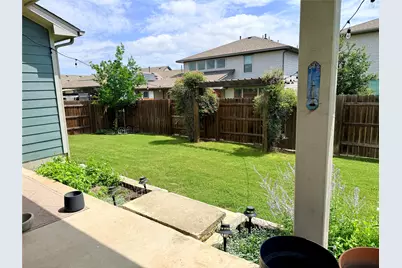 8105 Chrysler Bend, Austin, TX 78744 - Photo 15