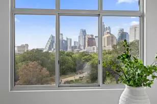 54 Rainey St, Austin, TX 78701 - Photo 23