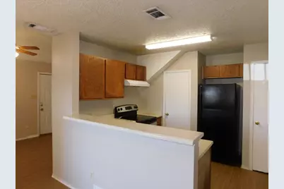 2223 Katy Lane #B, Georgetown, TX 78626 - Photo 5