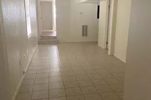 417 S Commerce St, Lockhart, TX 78644 - Photo 3