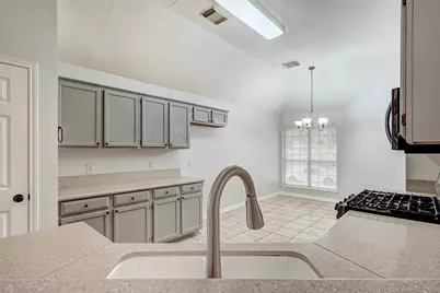 2805 Pioneer Way, Round Rock, TX 78665 - Photo 5
