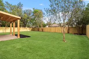 2107 Cindy Ln, Austin, TX 78727 - Photo 29
