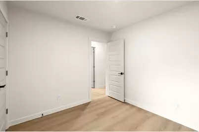 2107 Cindy Lane, Austin, TX 78727 - Photo 25