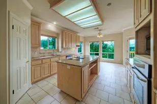 8703 Bluegrass Dr, Austin, TX 78759 - Photo 21