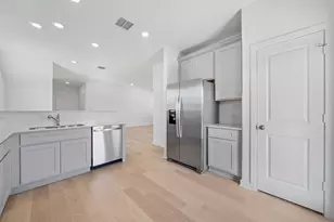 608 Rubber Tree Wy, Buda, TX 78610 - Photo 5