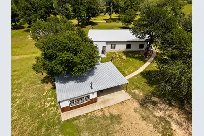 318 Grey Wolf Lane, Bastrop, TX 78602 - Photo 5