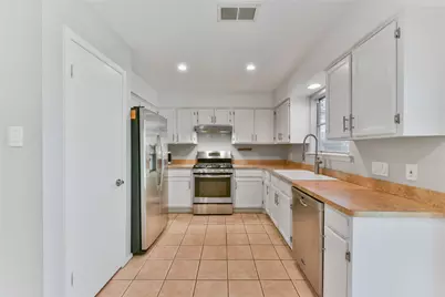 9108 Texas Sun Drive, Austin, TX 78748 - Photo 9